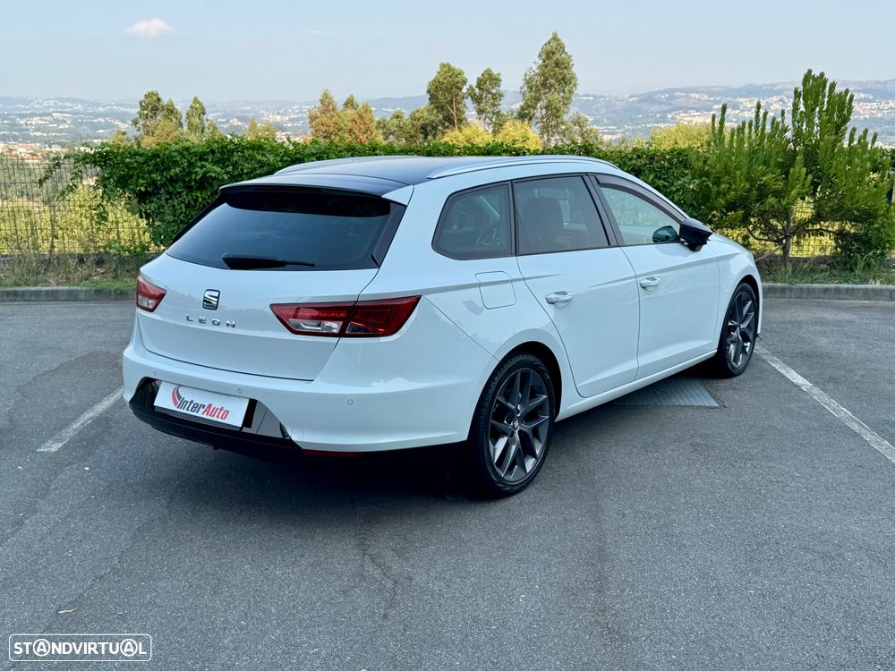 SEAT Leon ST 1.6 TDI Style Ecomotive - 9