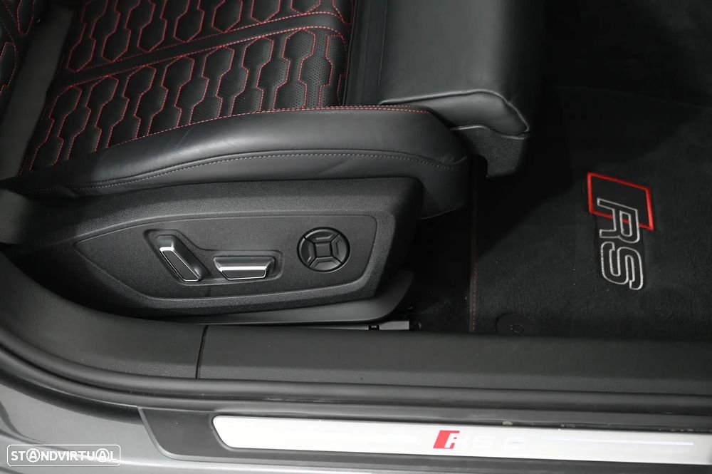 Audi RS6 Avant 4.0 TFSI quattro Tiptronic - 24
