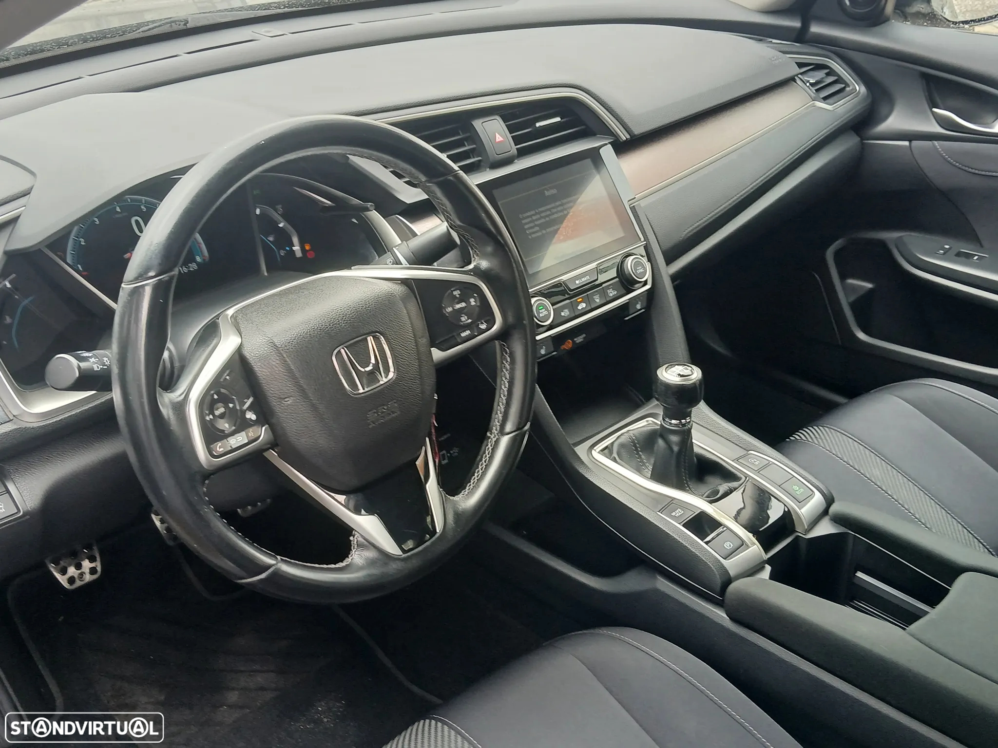 Honda Civic 1.5 i-VTEC Sport - 22