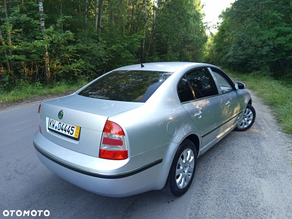 Skoda Superb 1.8 Turbo - 4