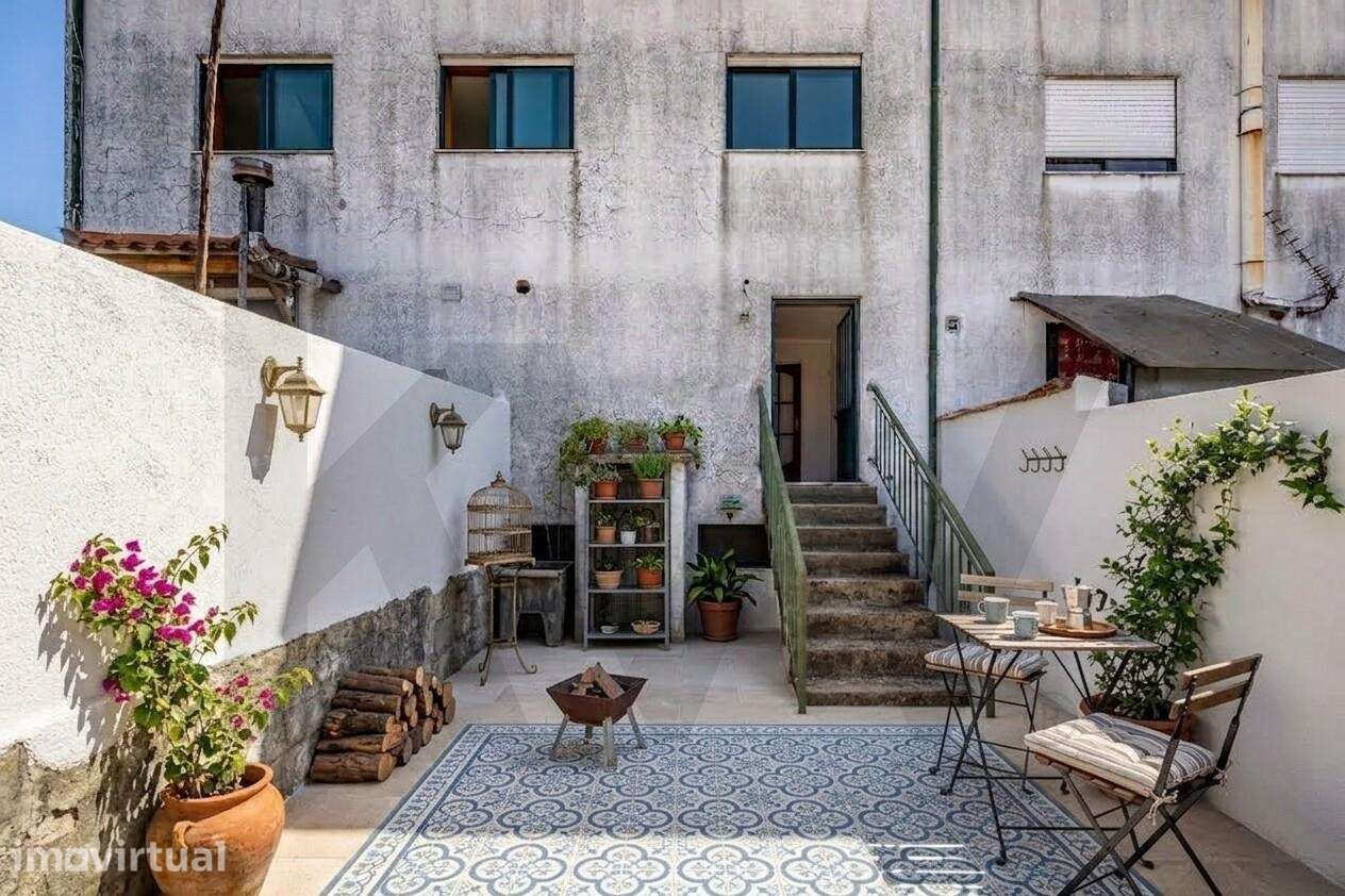Moradia para investimento ou Habitação T2 Em Caldas das Taipas - Grande imagem: 4/23