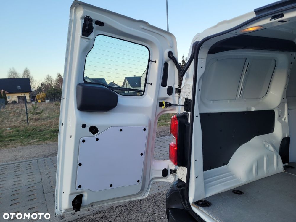 Toyota Proace LONG kamera 122KM NaviGoogle 3-osobowy - 19