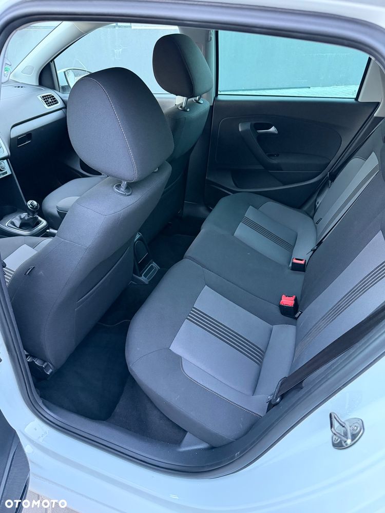 Volkswagen Polo 1.0 Allstar - 10