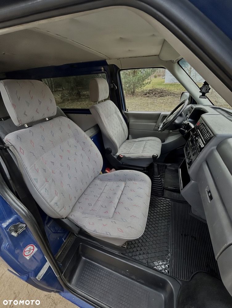 Volkswagen Transporter - 6