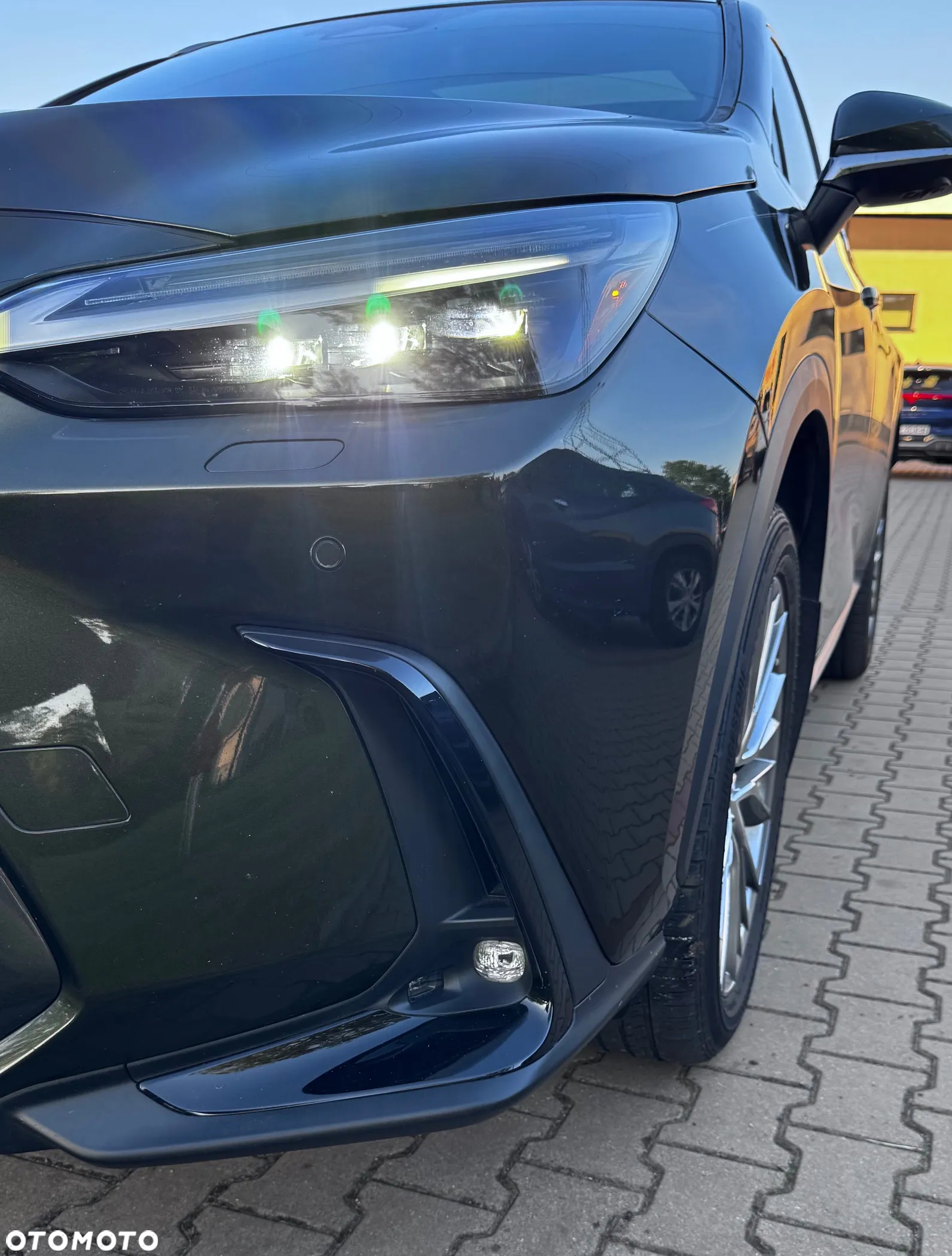Lexus NX - 37