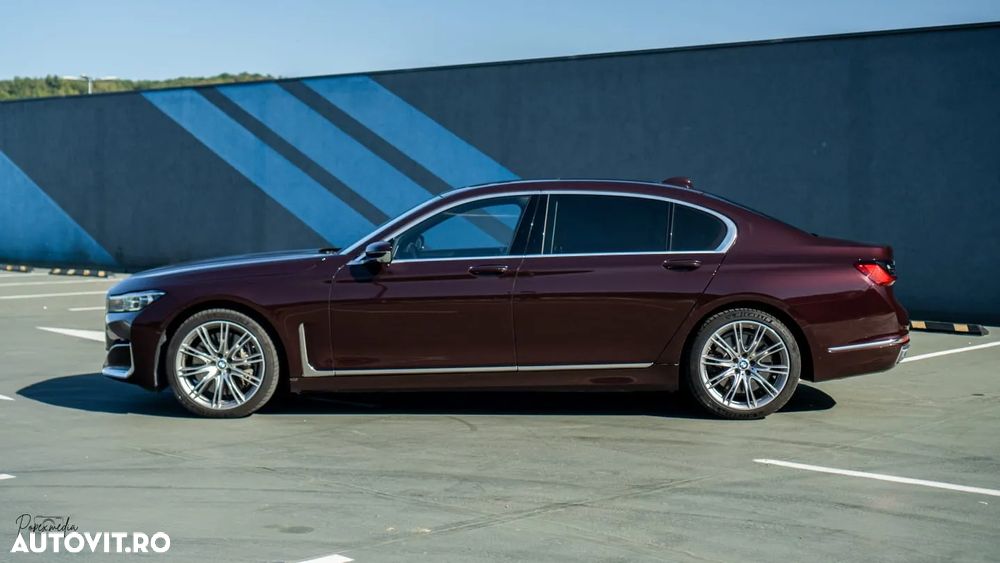 BMW Seria 7 750Li xDrive - 2