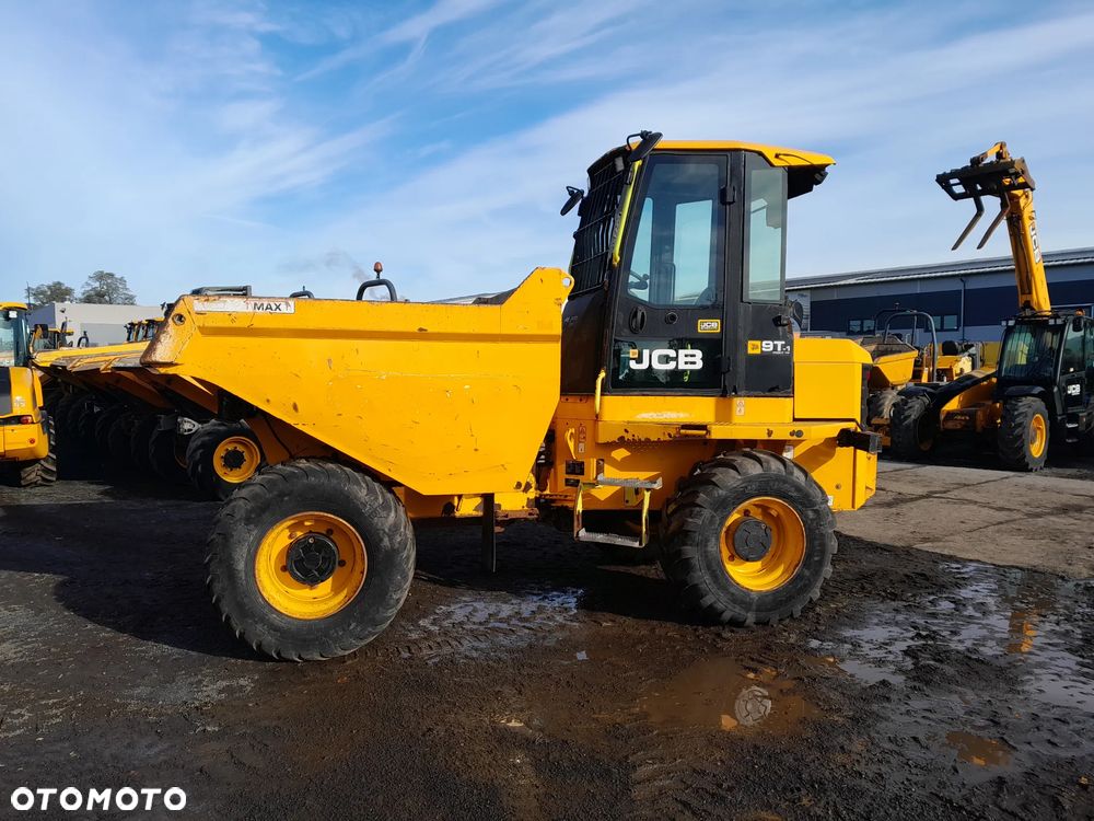 JCB 9 TON - 1
