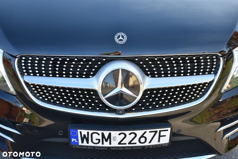 Mercedes-Benz Klasa V 300 d 4-Matic Exclusive 9G-Tronic (d³ugi) - 12