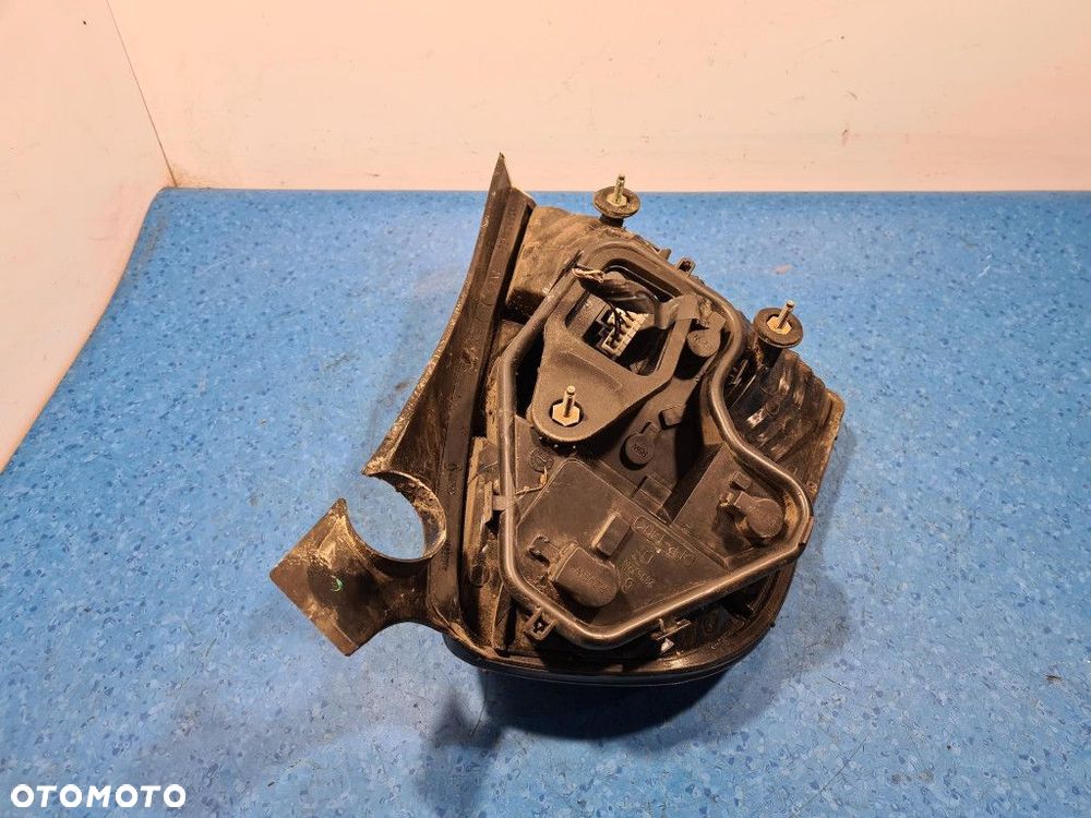 FIAT STILO I 3D LAMPA TYŁ PRAWA ZEWNĘTRZNA - 9