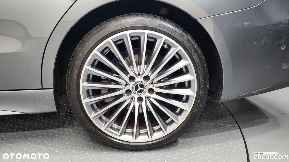 Mercedes-Benz Klasa C 300 9G-TRONIC Edition AMG Line - 7