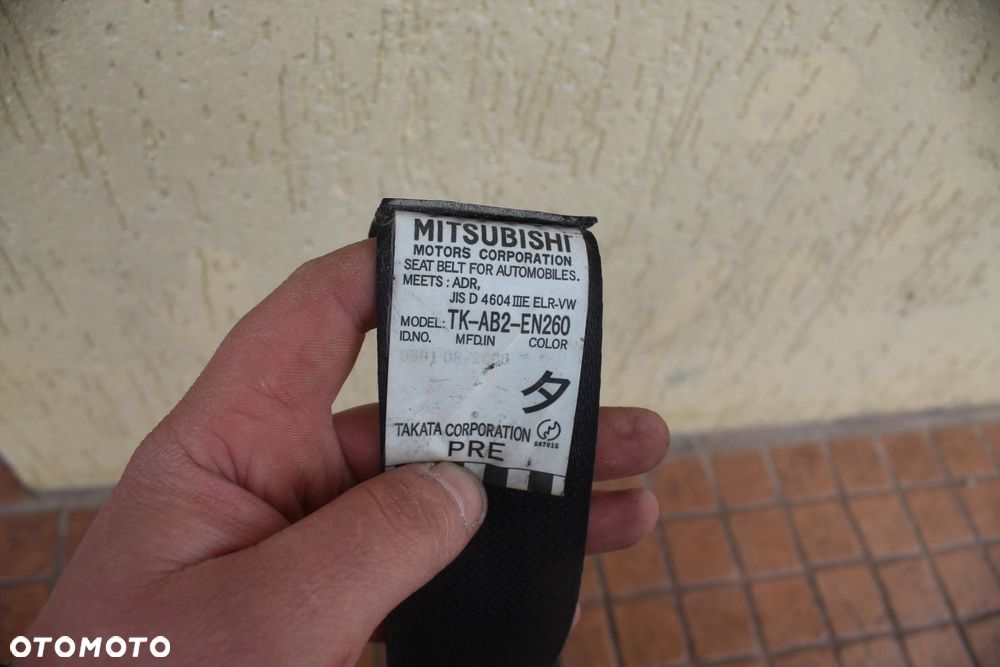 PAS BEZPIECZEŃSTWA LEWY PRZÓD MITSUBISHI OUTLANDER I - 4