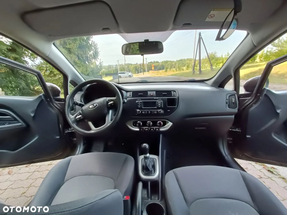 Kia Rio 1.2 M - 19