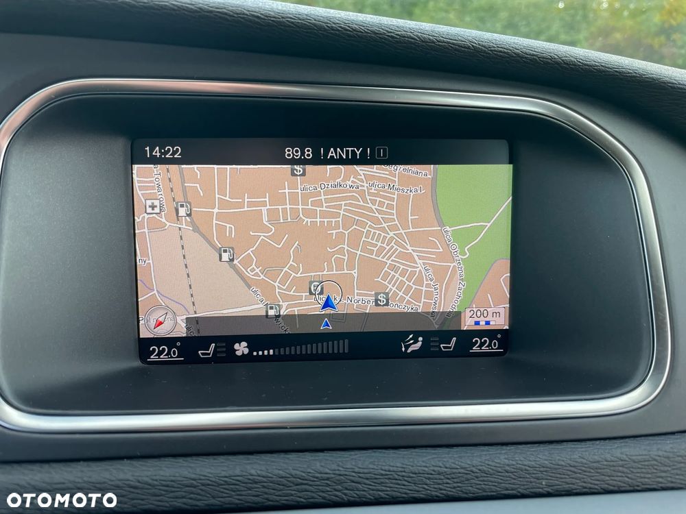 Volvo V40 T2 Drive-E Momentum - 28