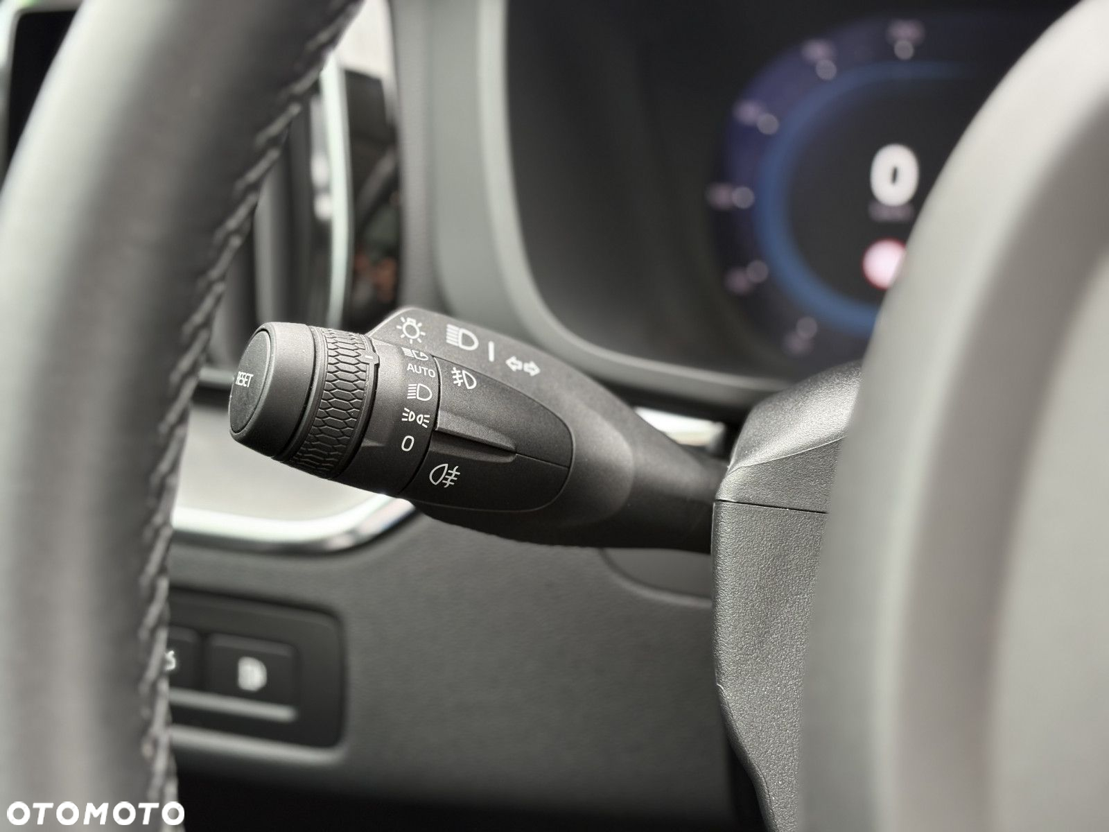 Volvo XC 60 - 21