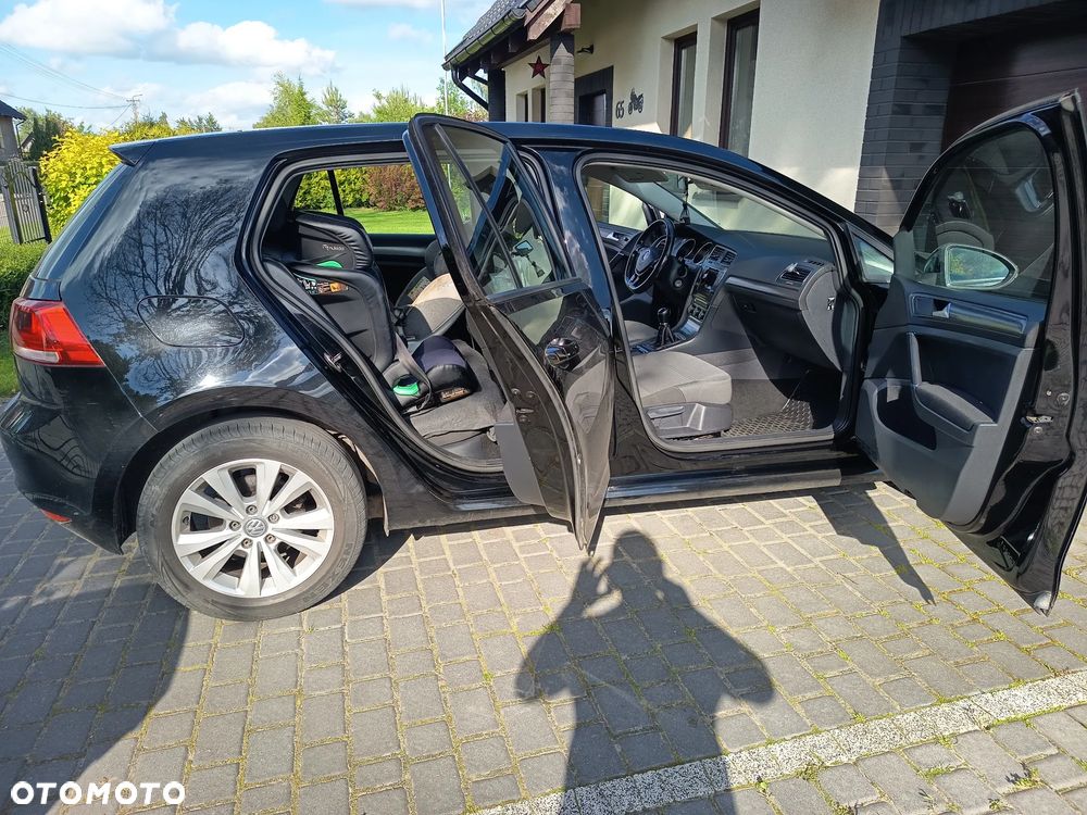 Volkswagen Golf 1.6 TDI Comfortline - 6
