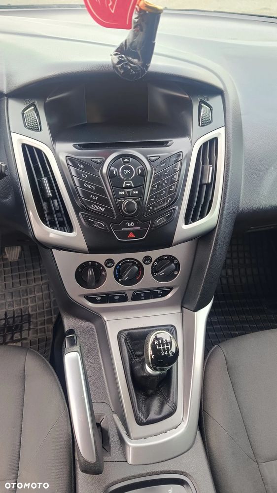 Ford Focus - 13