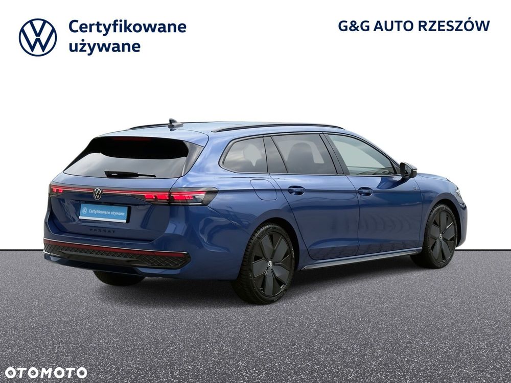 Volkswagen Passat Variant - 4