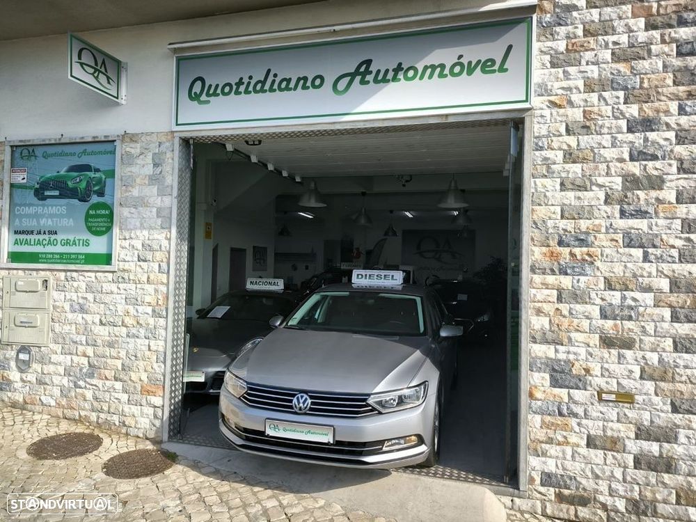 VW Passat 2.0 TDI Business P.DSG - 60