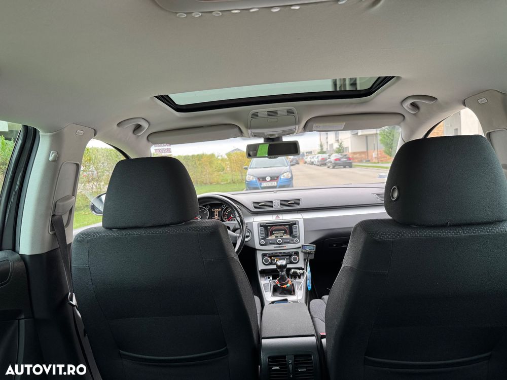 Volkswagen Passat - 7