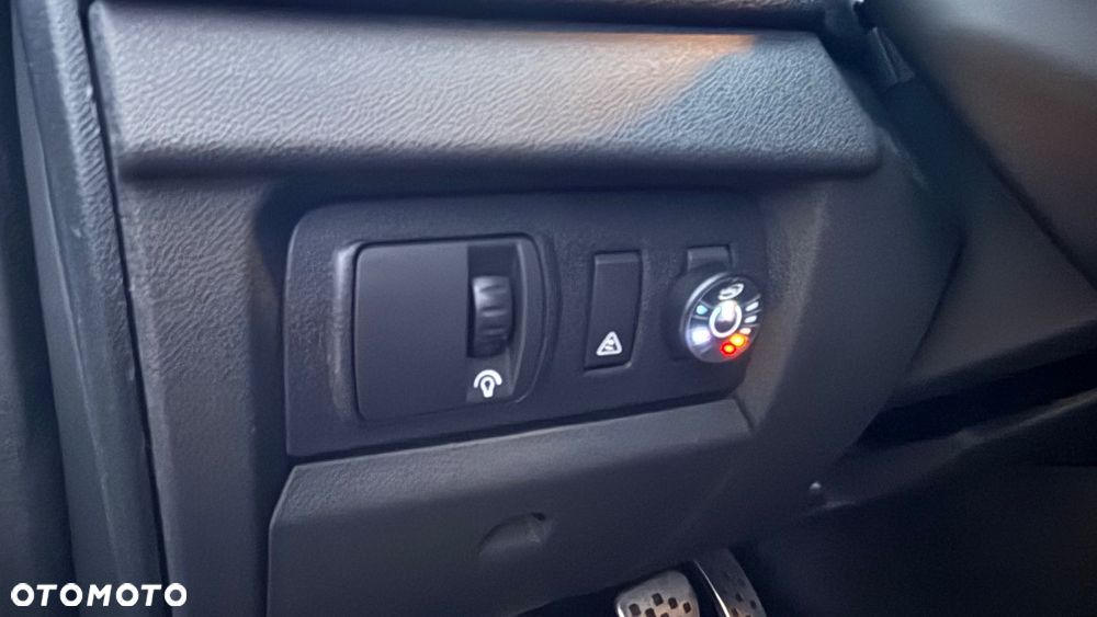 Renault Megane TCe 180 GT - 30