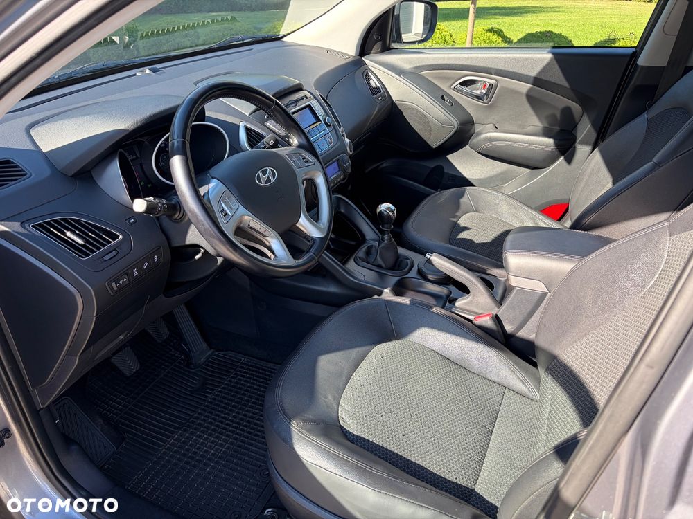 Hyundai ix35 2.0 CRDi 4WD Premium - 12