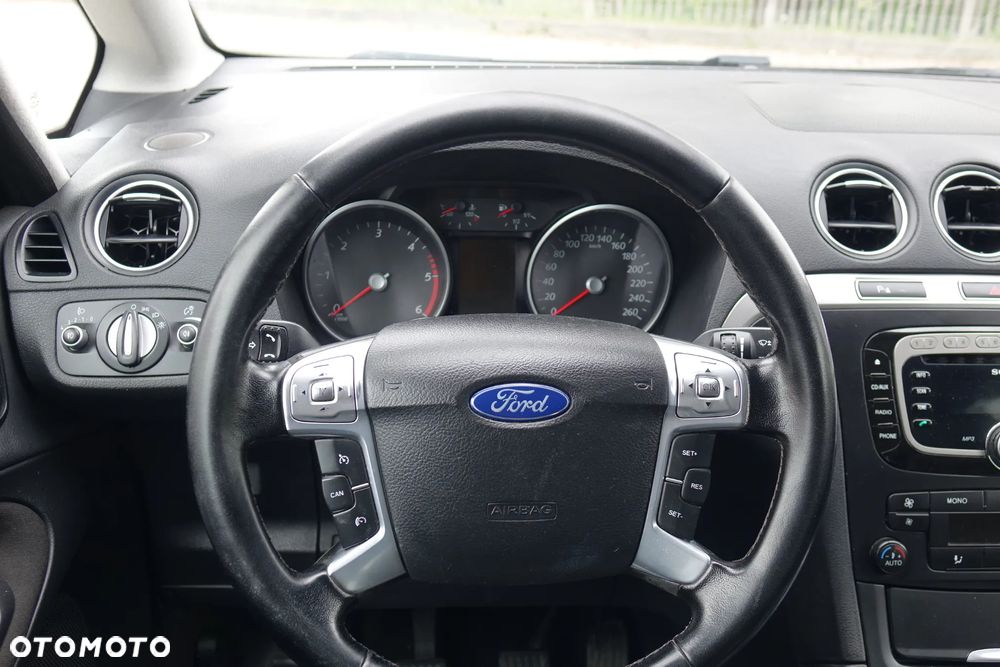 Ford S-Max 2.0 TDCi Trend - 16