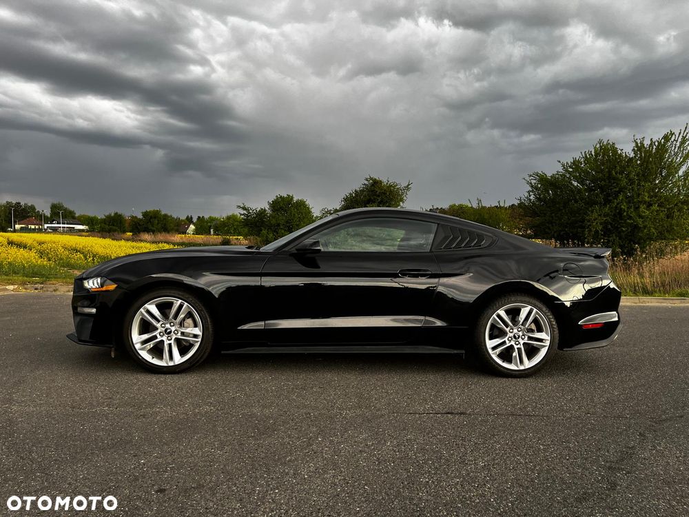Ford Mustang - 14