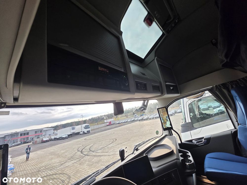 Volvo FH500 AERO - 13