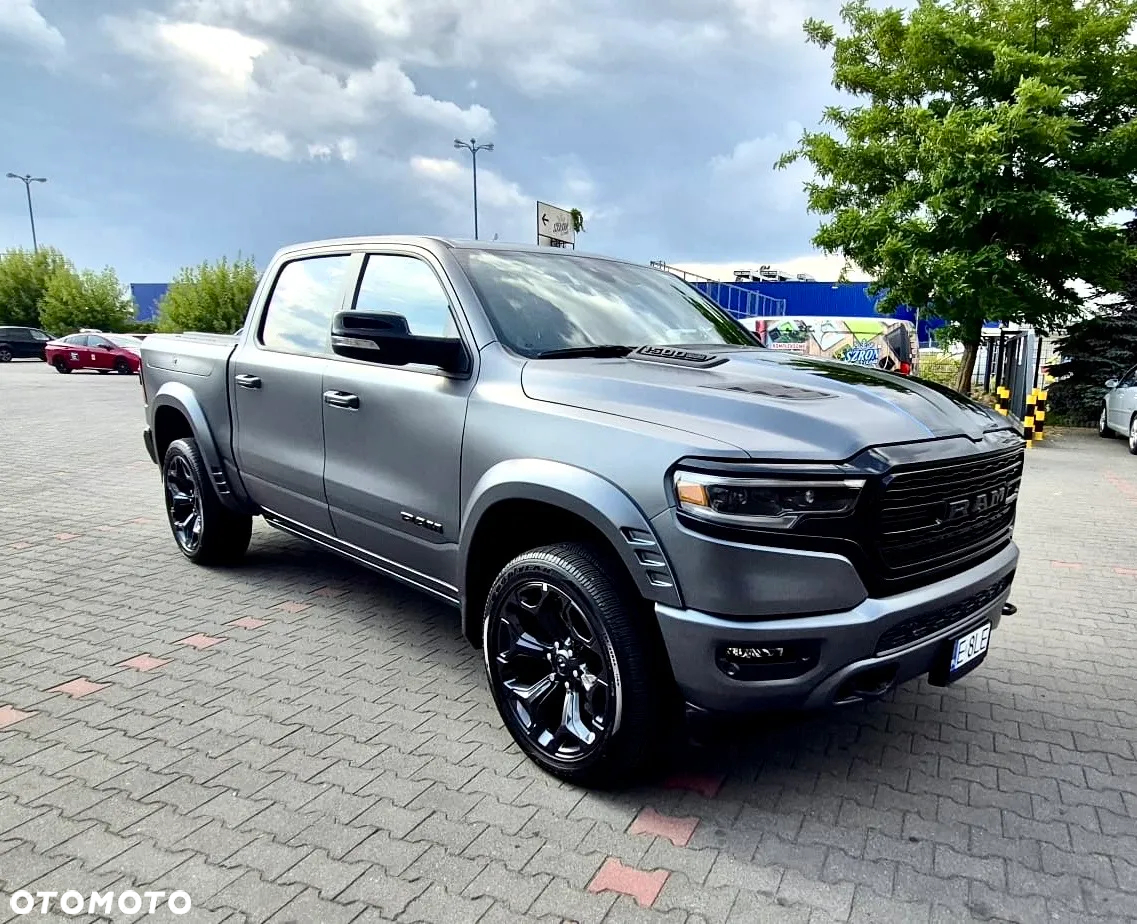 RAM 1500 Crew Cab Shortbed Limited - 3