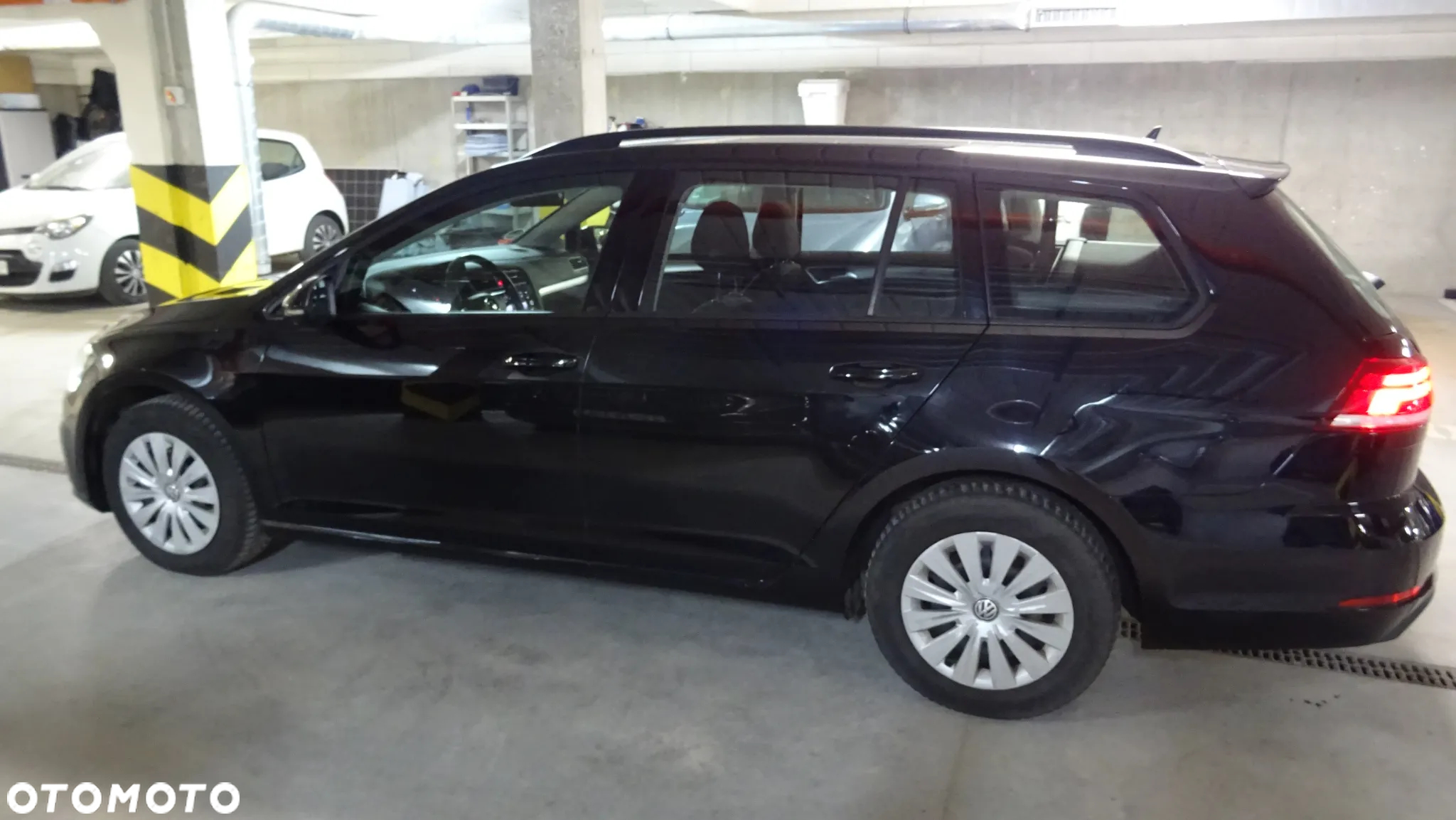 Volkswagen Golf Variant 1.0 TSI BlueMotion Trendline - 11