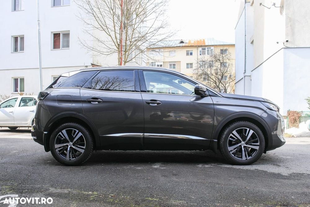 Peugeot 3008 1.2 PureTech 130 EAT8 GT - 3
