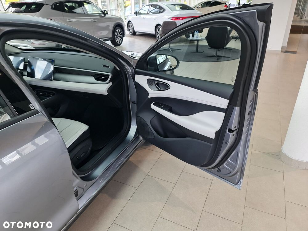BYD Inny - 13