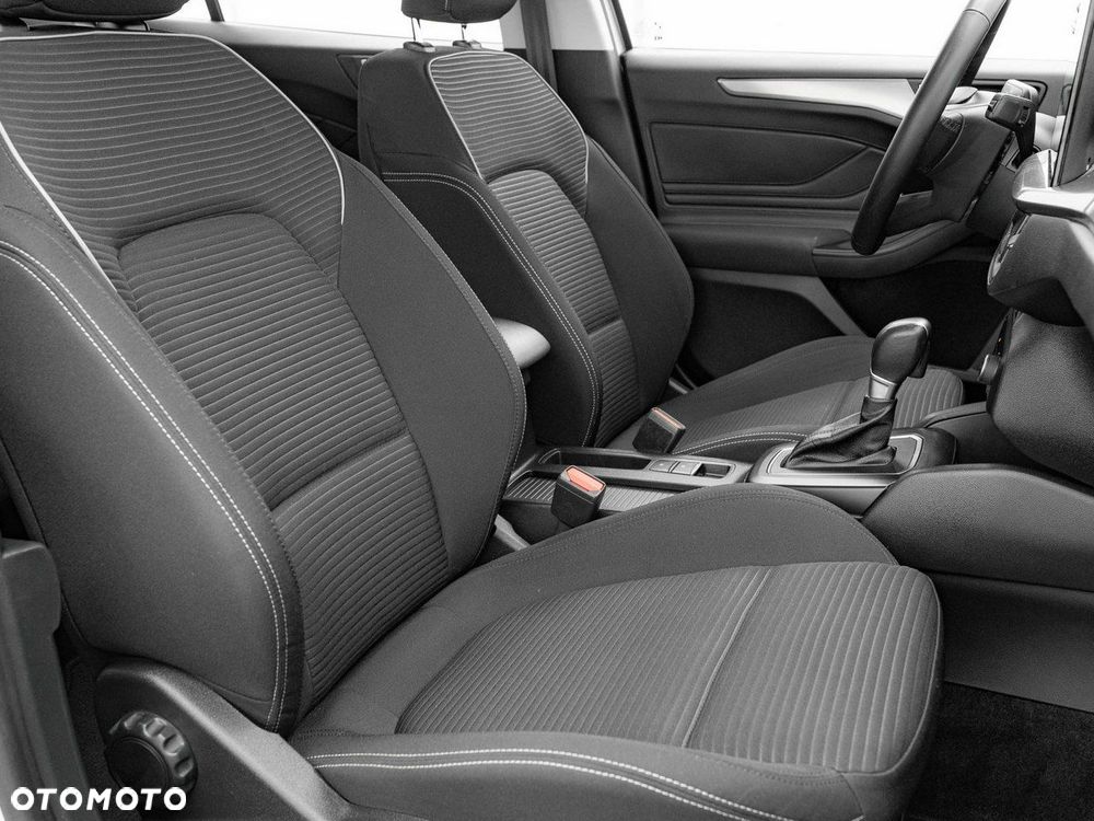 Ford Focus - 31