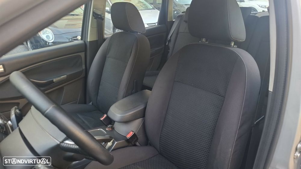 Ford C-Max 1.6 TDCi Titanium - 10