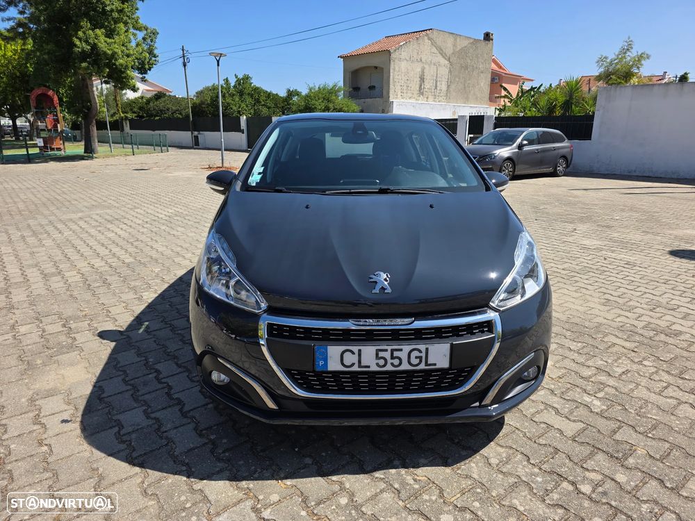 Peugeot 208 1.2 PureTech Signature - 33