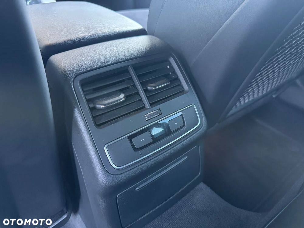 Audi A4 Allroad 2.0 TFSI Quattro S tronic - 19