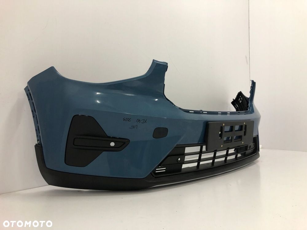 VOLVO XC40 LIFT 2022- ZDERZAK PRZEDNI - 2