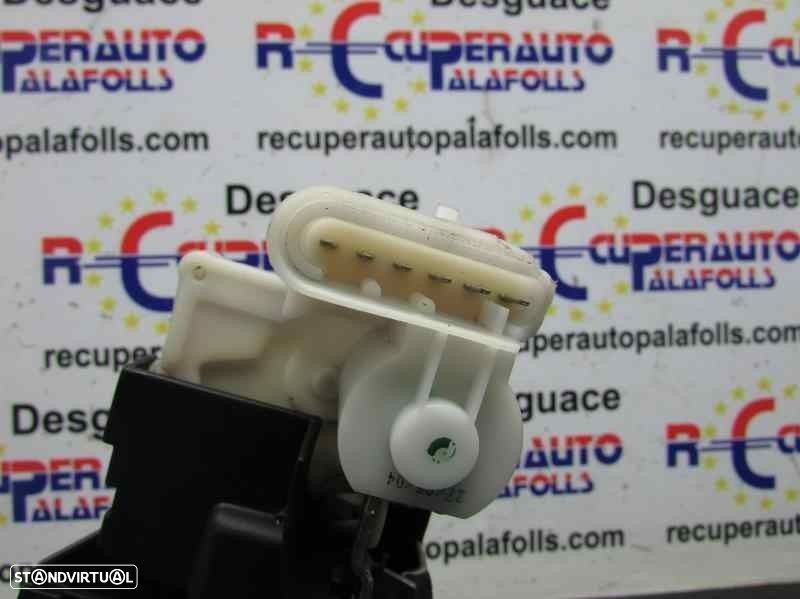 FECHADURA PORTA FRONTAL ESQUERDA ALFA ROMEO 147 2004 -0046800416 - 2