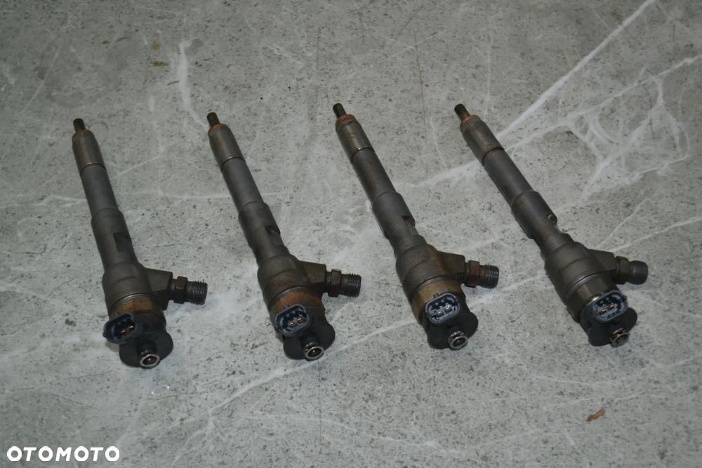 RENAULT NISSAN DACIA 1,5 DCI WTRYSK WTRYSKIWACZE BOSCH 0445110652 8201453073 - 1