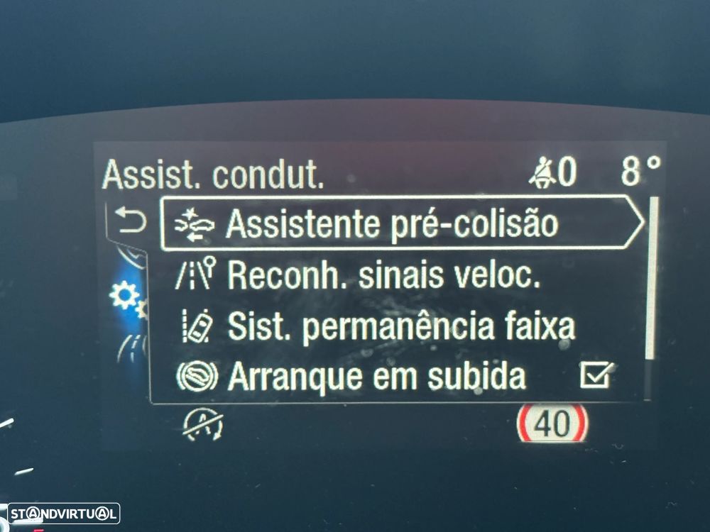 Ford Focus SW 1.5 TDCi EcoBlue Business - 11