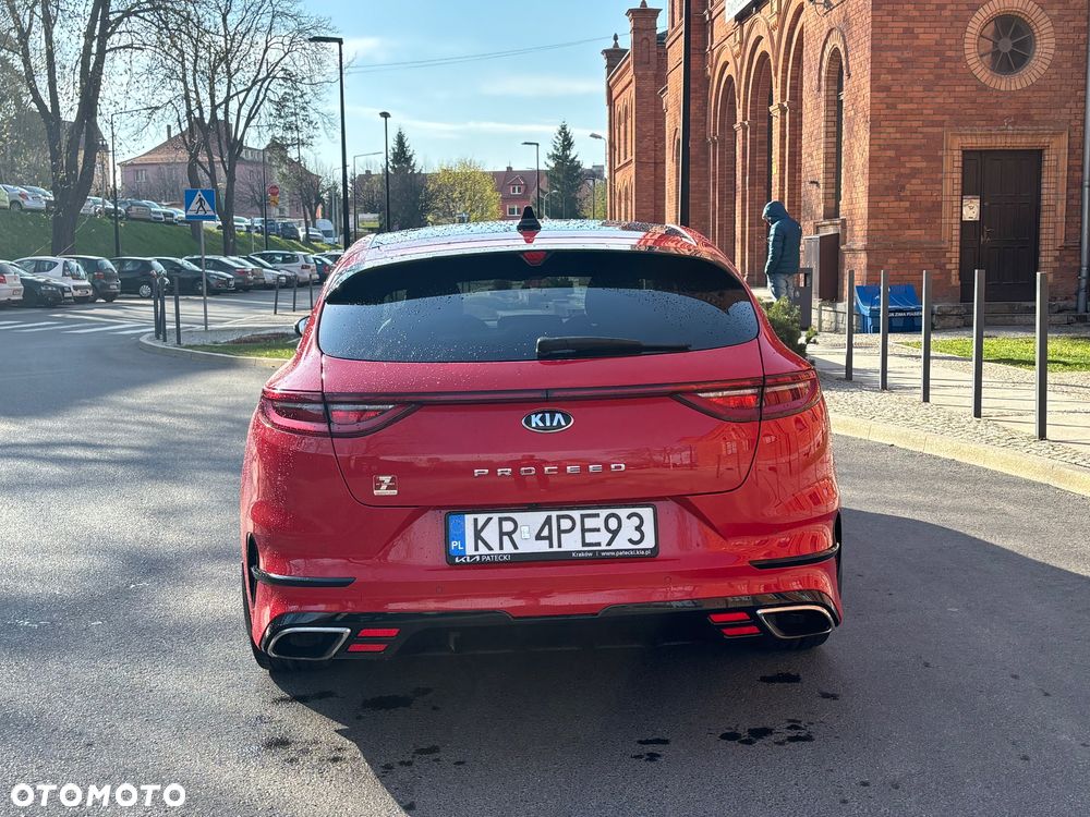 Kia ProCeed - 7