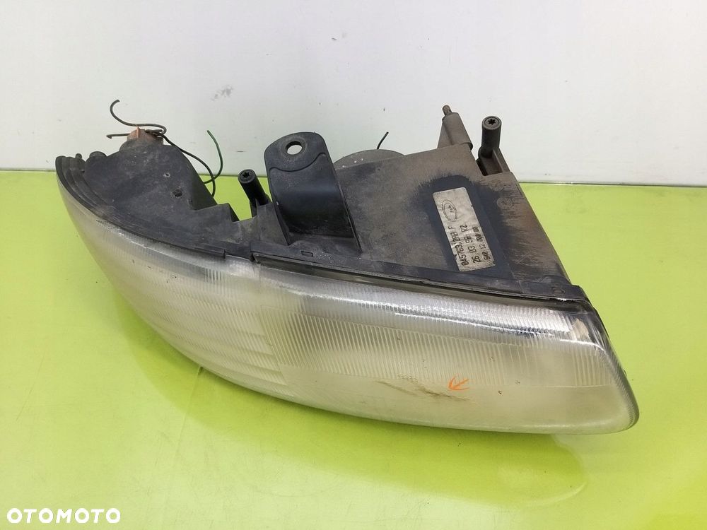 Reflektor lampa przód prawa Chrysler Voyager III 95-00 R 04576312AB - 7