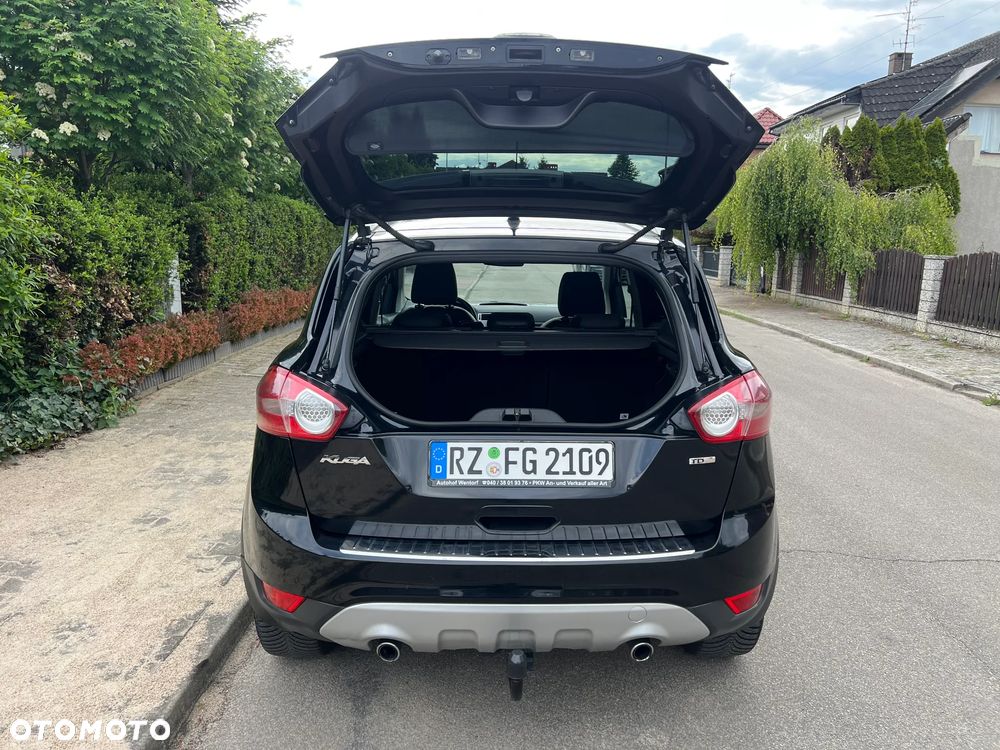Ford Kuga - 10