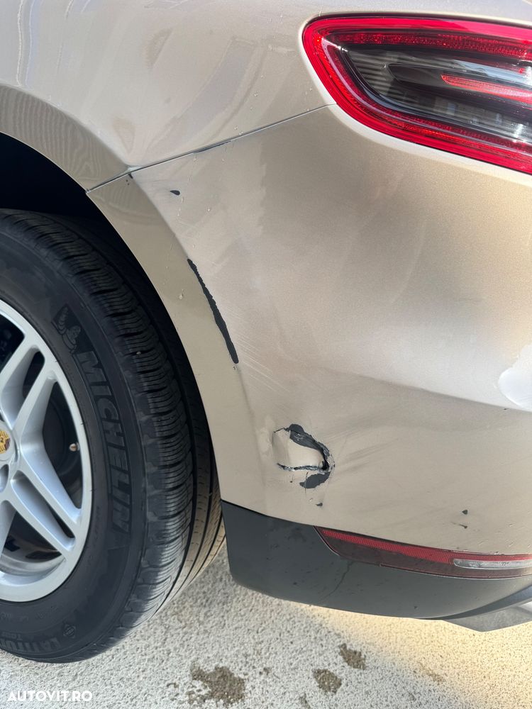 Porsche Macan - 12