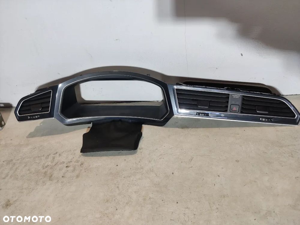 Ramka Dekor licznika VW Tiguan 2 II Kratki nawiewu Europa - 1
