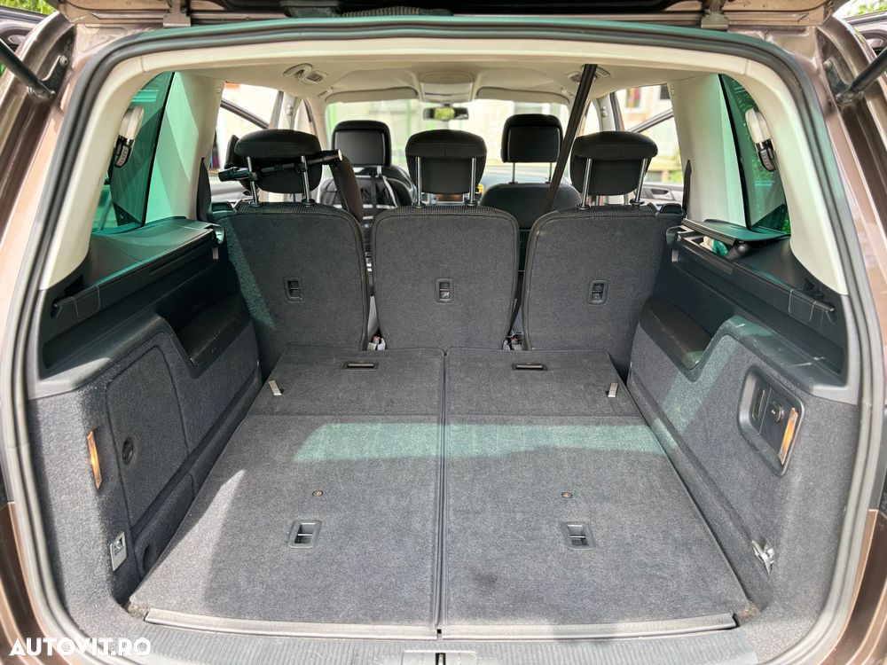 Volkswagen Sharan 2.0 TDI DSG Blue Motion Style - 16