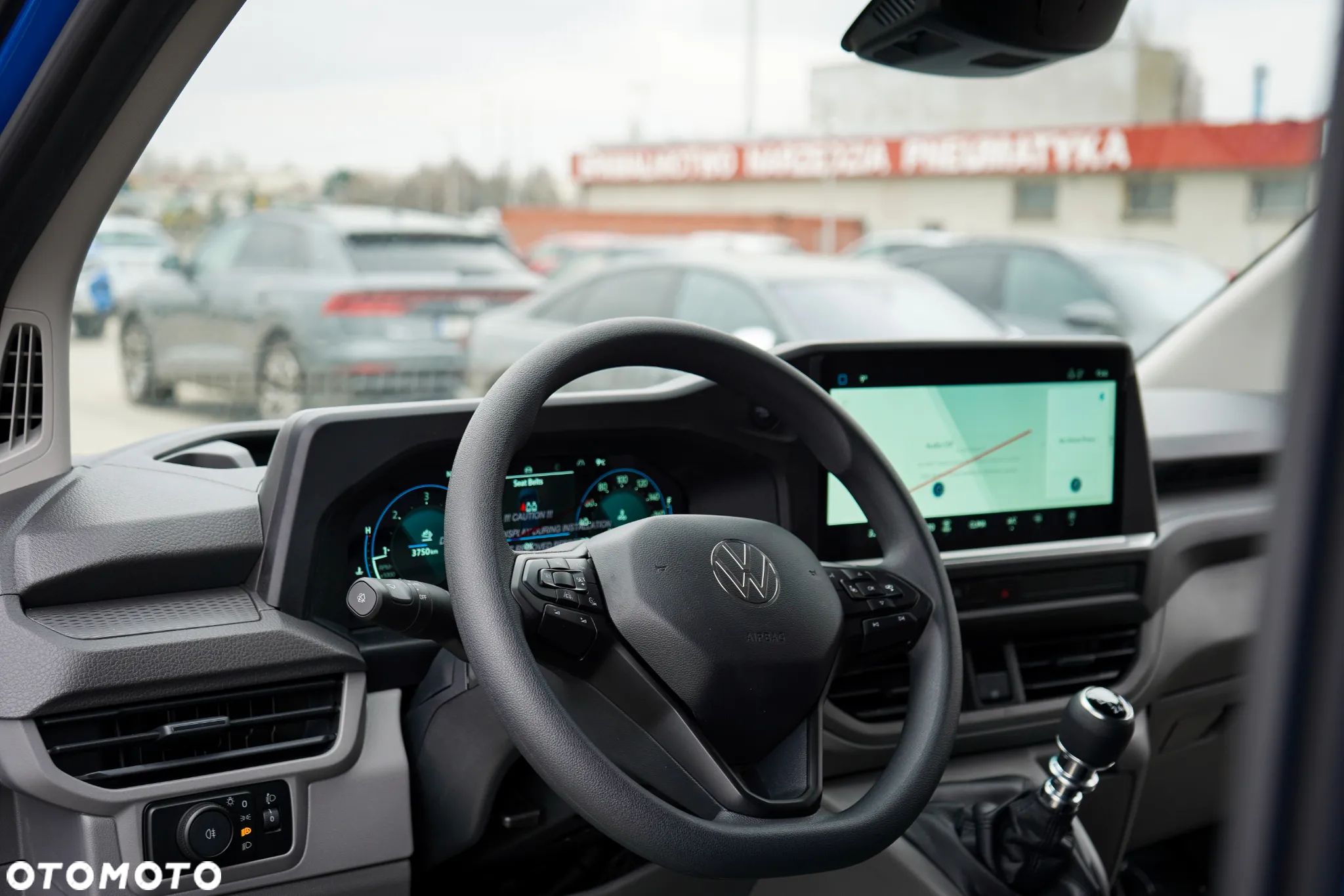 Volkswagen T7 Transporter - 22