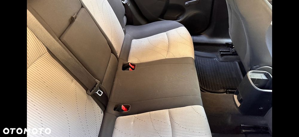 Chevrolet Cruze 1.6 LS - 6