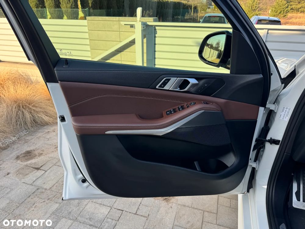 BMW X5 xDrive25d - 24