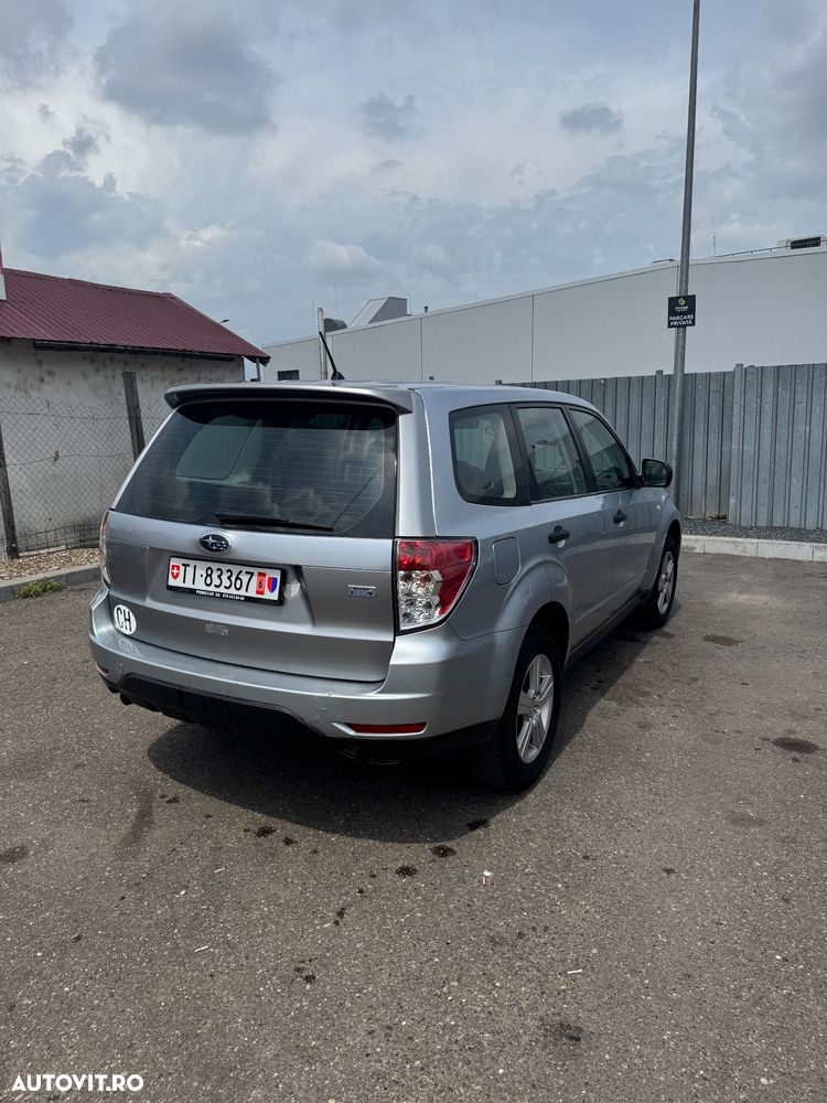 Subaru Forester 2.0D Edition - 8